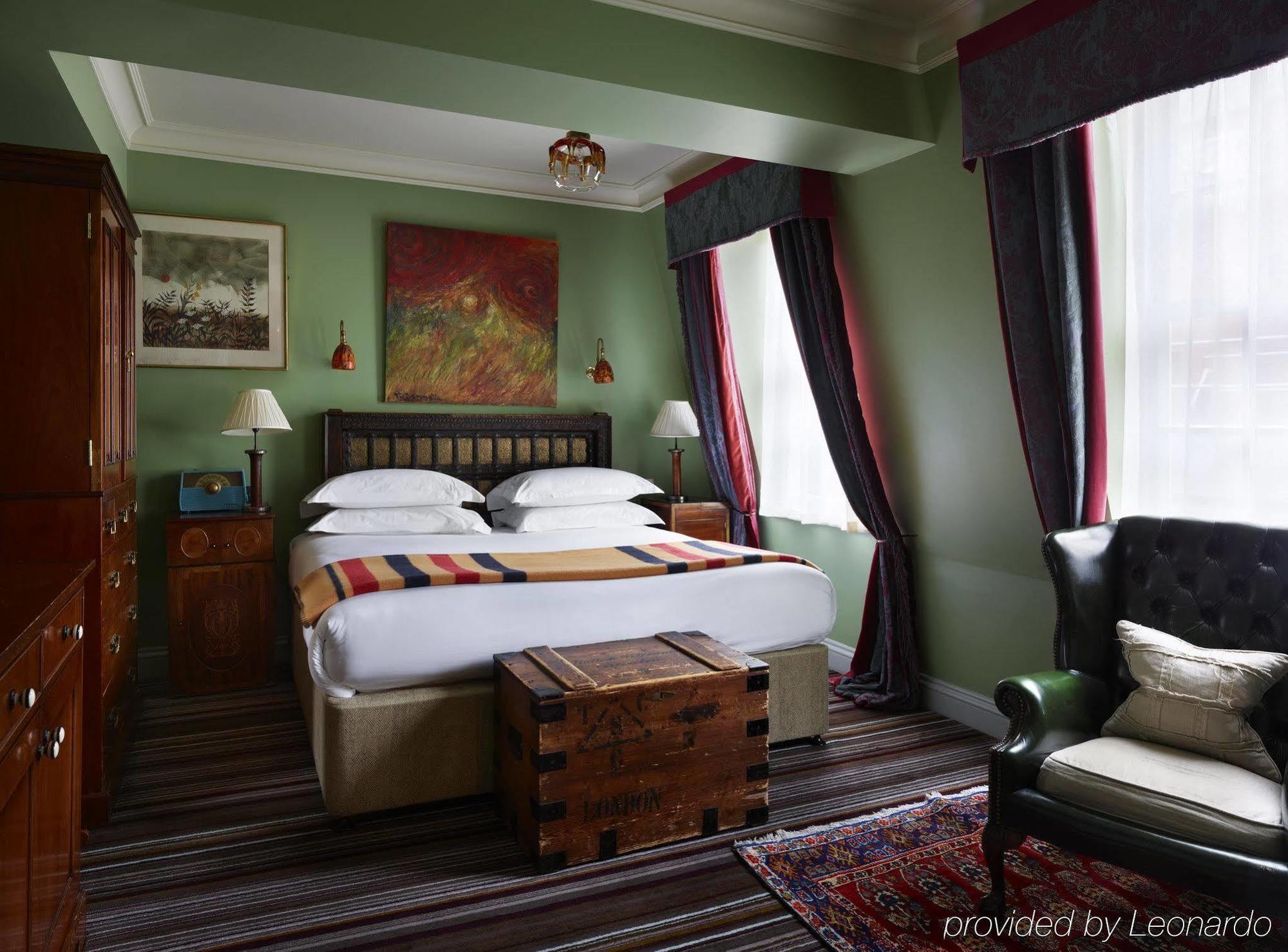 Отель The Zetter Clerkenwell Лондон Экстерьер фото